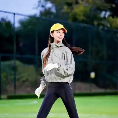 邹佑